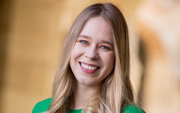 Image of Rebecca Hansen