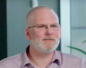 Dr Andrew Clarke