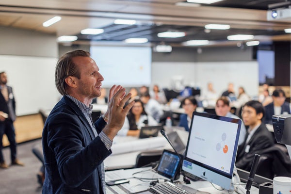 business-and-leadership-courses