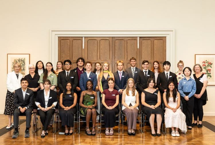 Sixth cohort of Hansen Scholars sit for a formal group photo